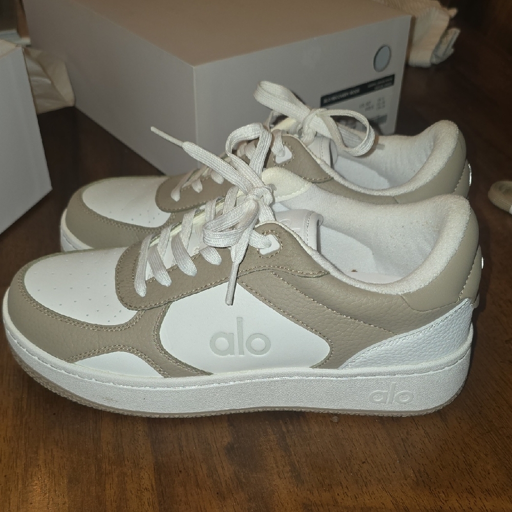 ALO Yoga Recovery Mode Sneaker Womens 8.5 - Picture 8 of 11